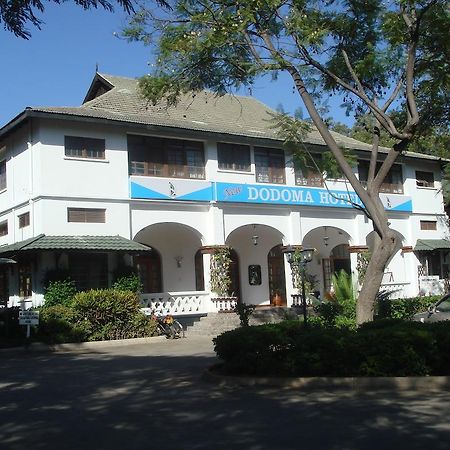 New Dodoma Hotel Exteriör bild